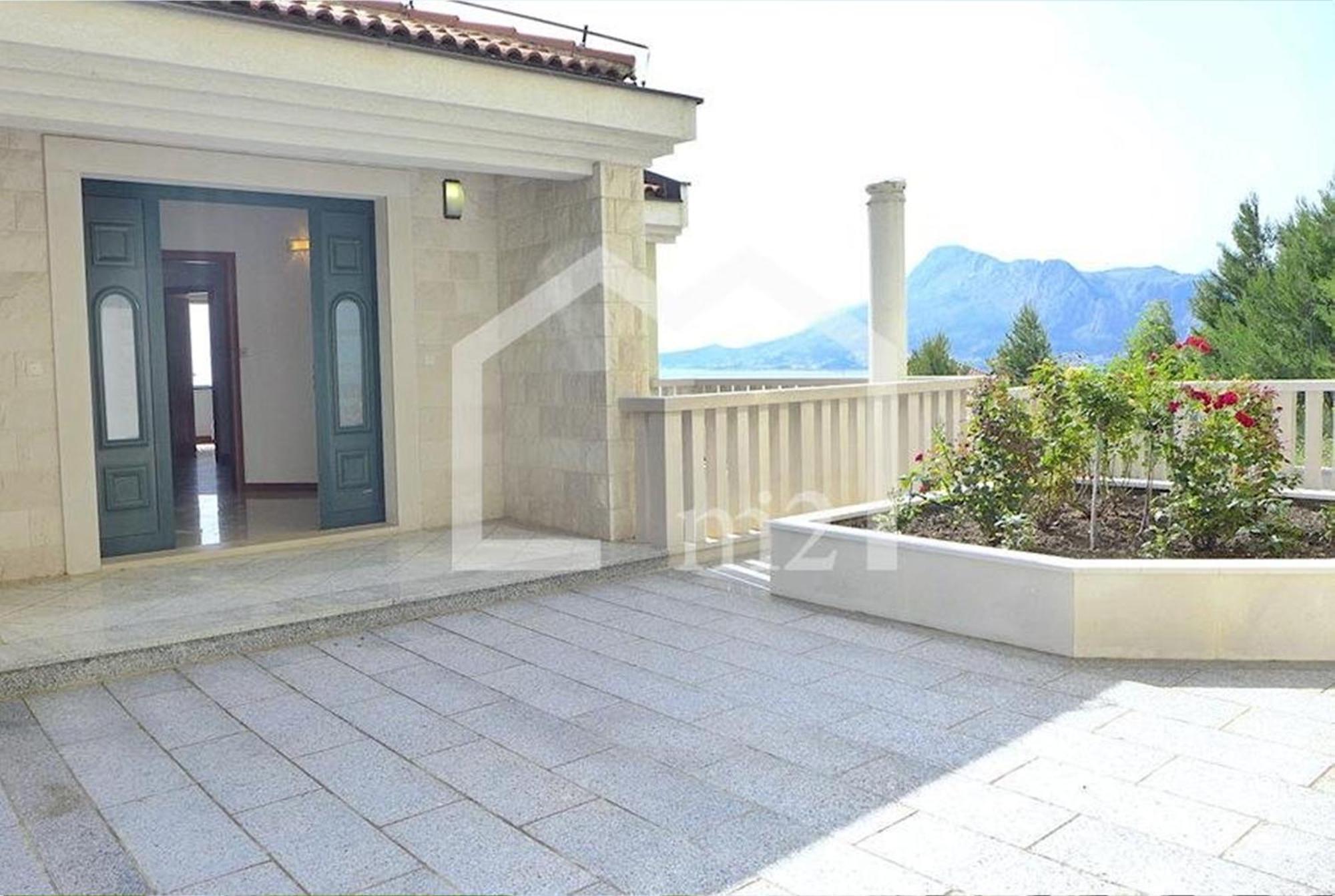 Luxury Residence โอมิช ภายนอก รูปภาพ